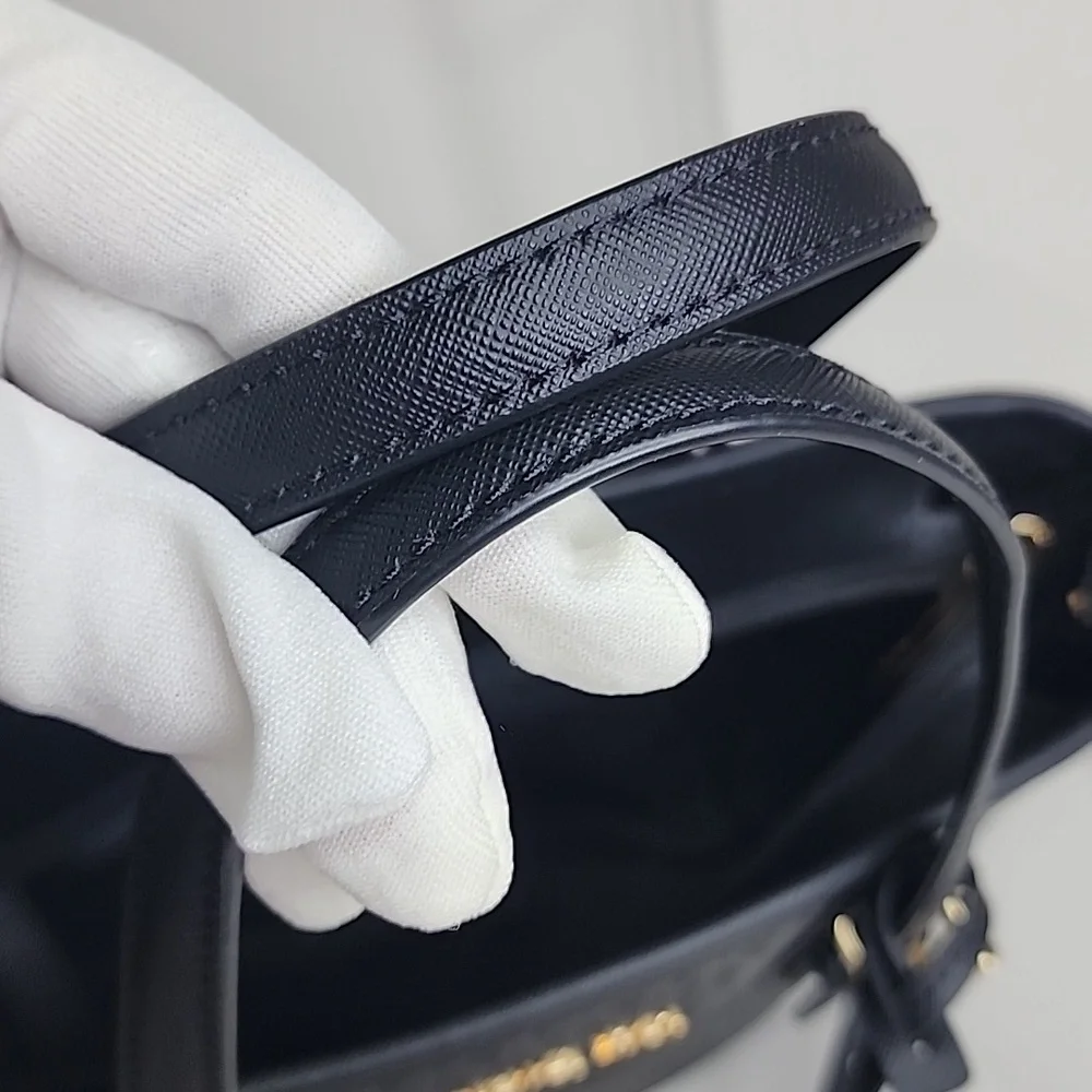 Michael Kors Jet Set Travel Extra-Small Logo Top-Zip Tote Bag - Picture 8 of 15